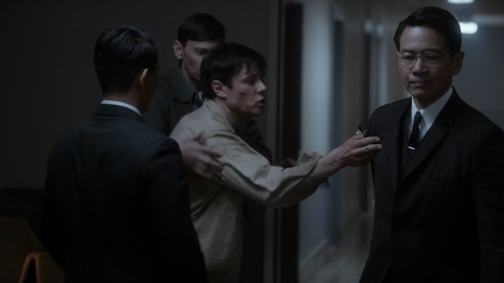 Charmed-Online-dot-nl_TheManInTheHighCastle1x02-116805.jpg