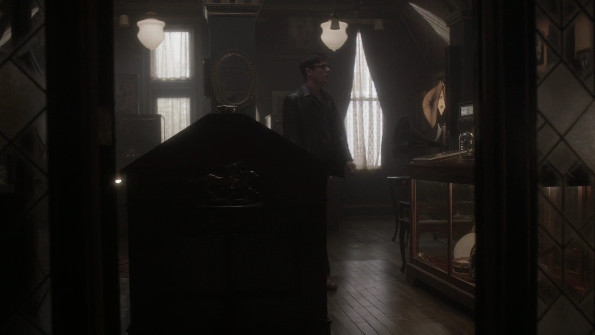 Charmed-Online-dot-nl_TheManInTheHighCastle1x07-2410.jpg