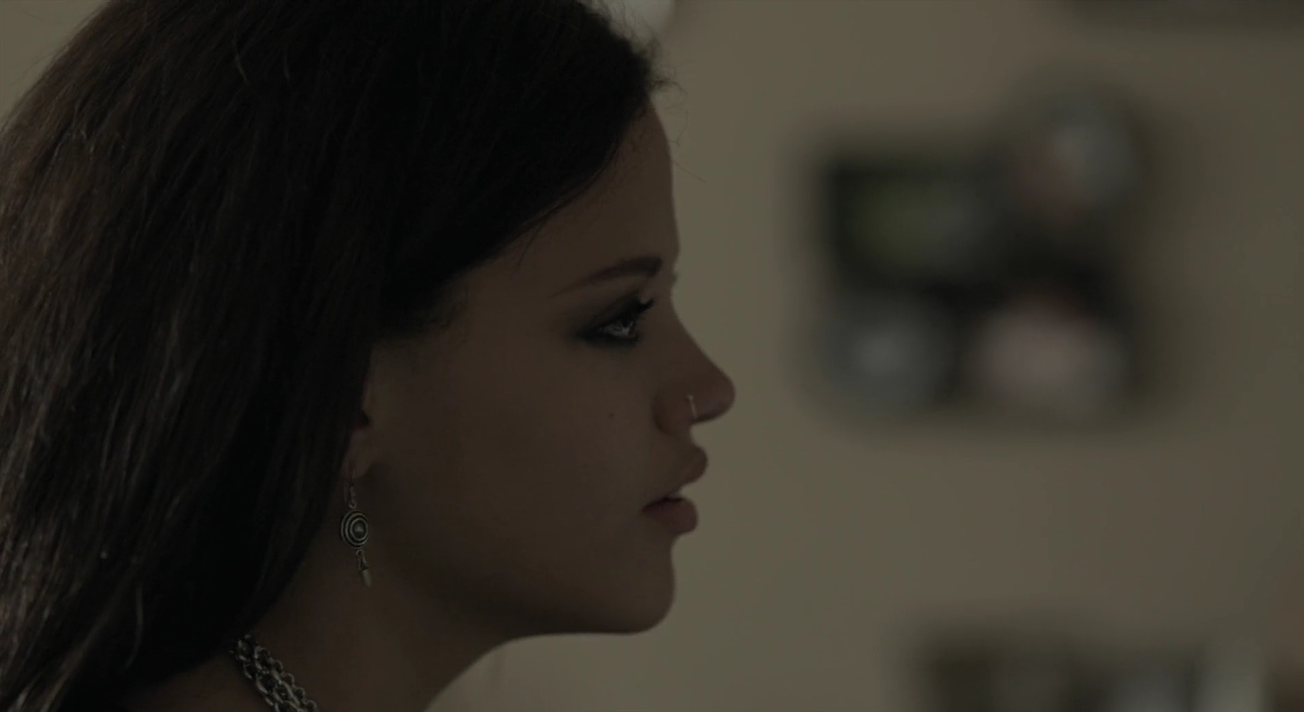 Charmed-Online-dot-nl_AcrossTheLine3549.jpg