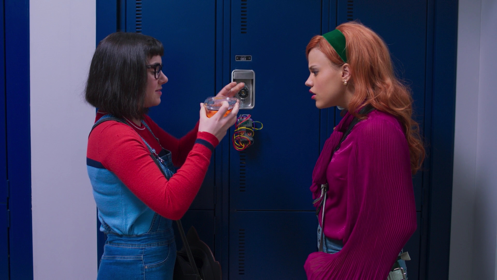 Charmed-Online-dot-nl_DaphneAndVelma2073.jpg