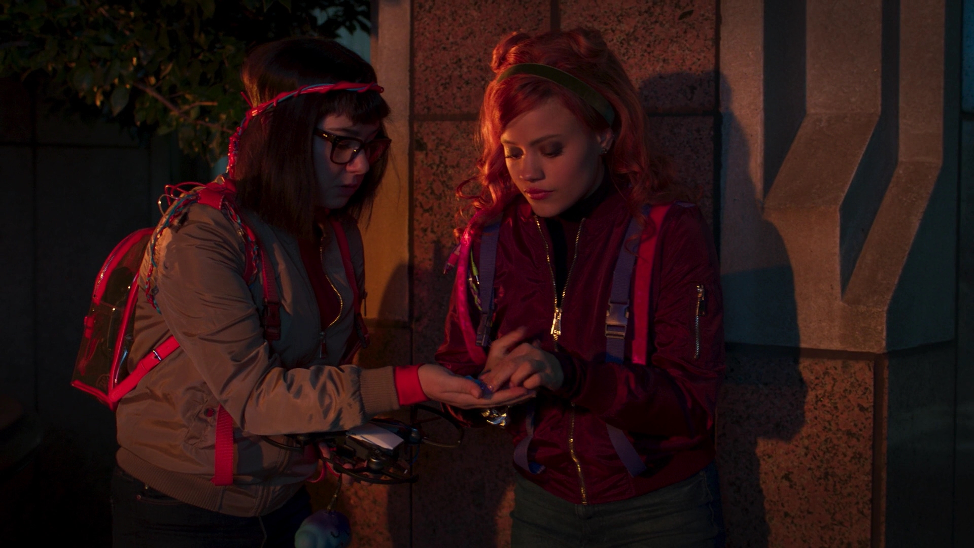 Charmed-Online-dot-nl_DaphneAndVelma3425.jpg
