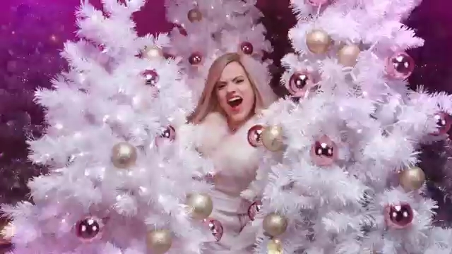 Charmed-Online-dot-nl_AudreysChristmasRewind0218.jpg