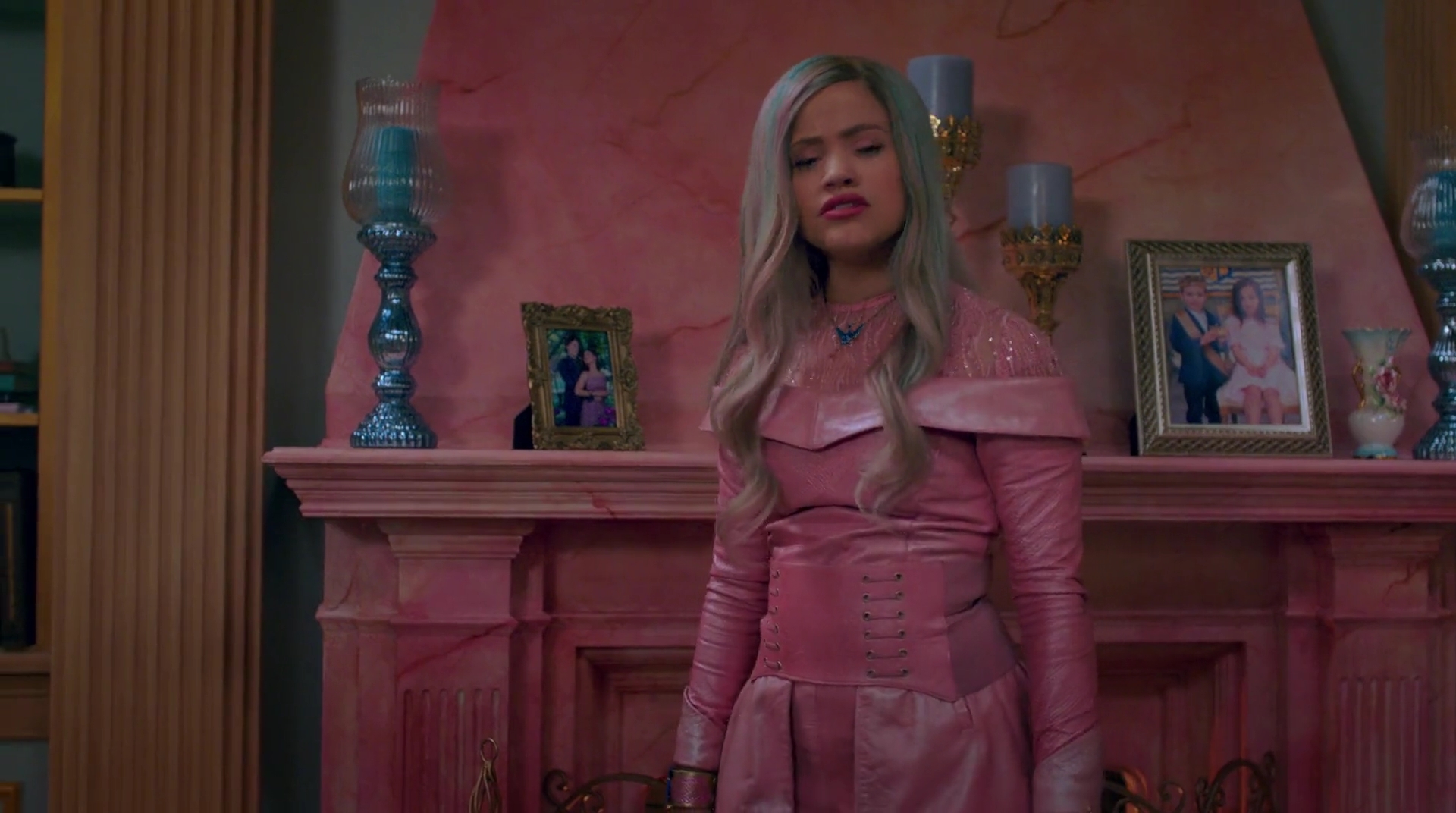 Charmed-Online-dot-nl_Descendants3-01080.jpg