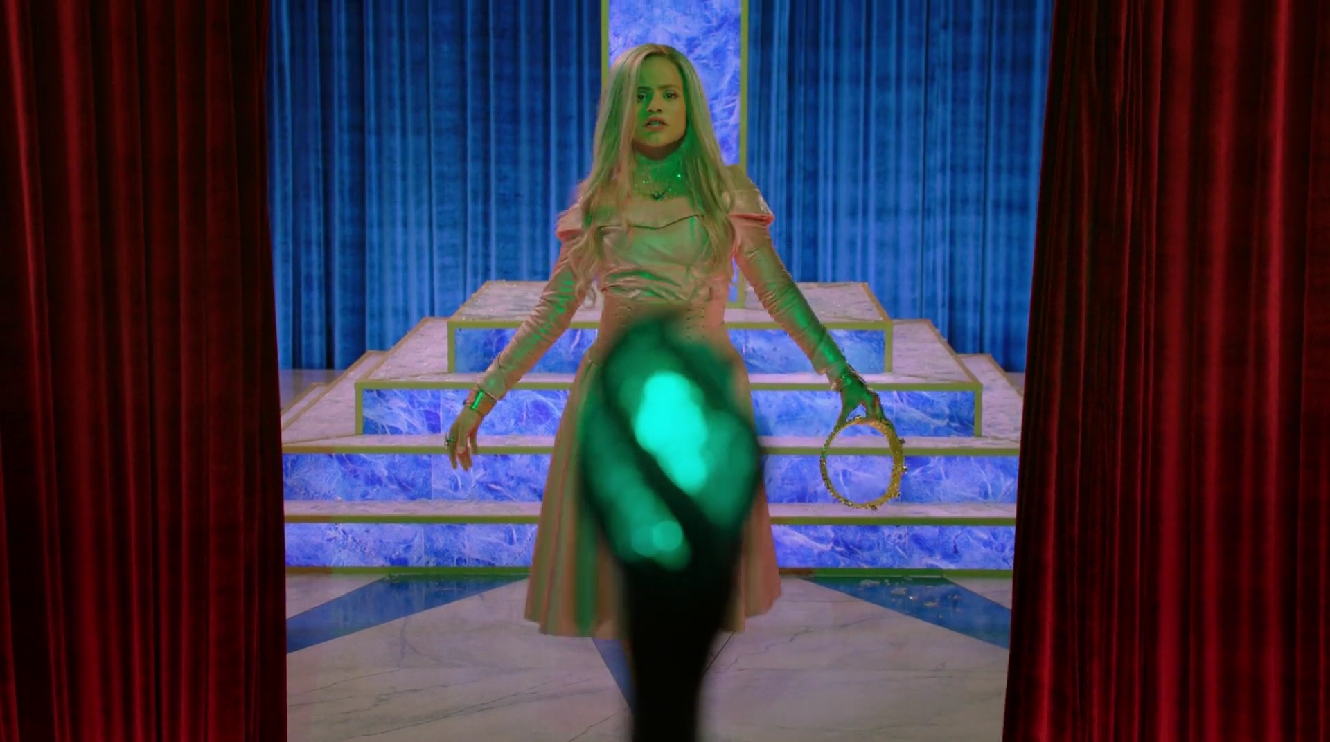 Charmed-Online-dot-nl_Descendants3-01182.jpg