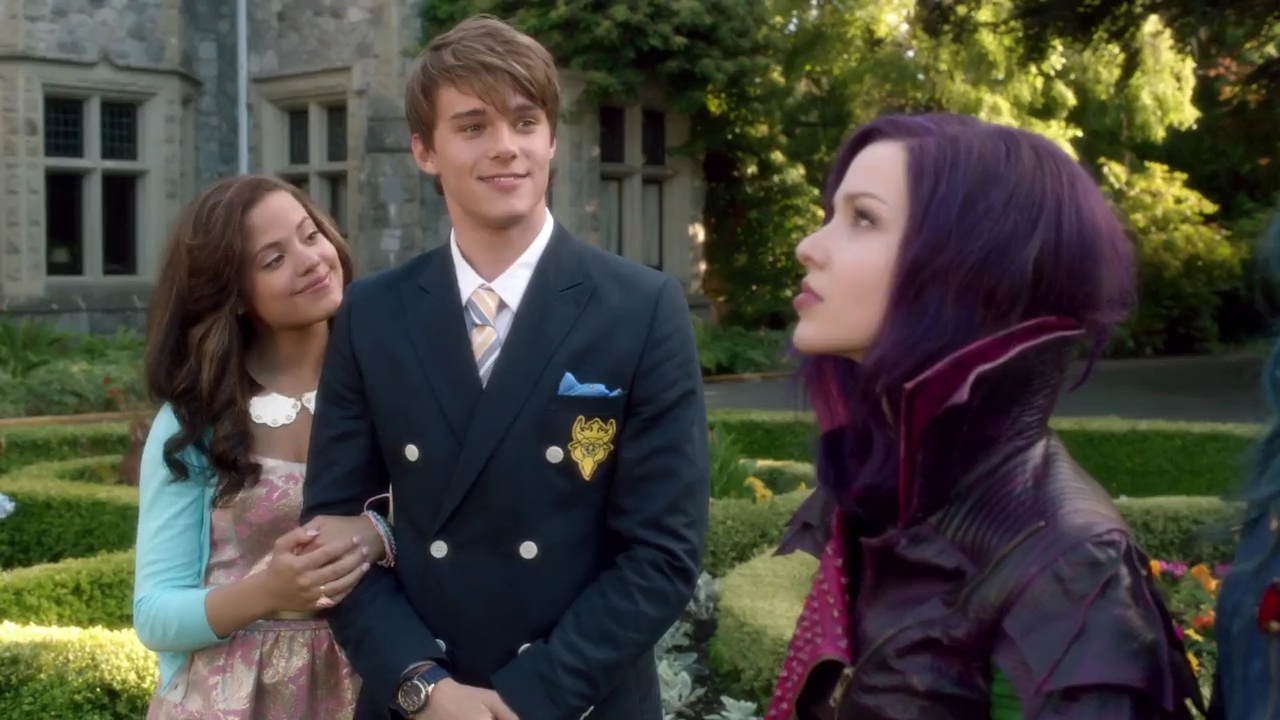 Charmed-Online-dot-nl_Descendants1128.jpg