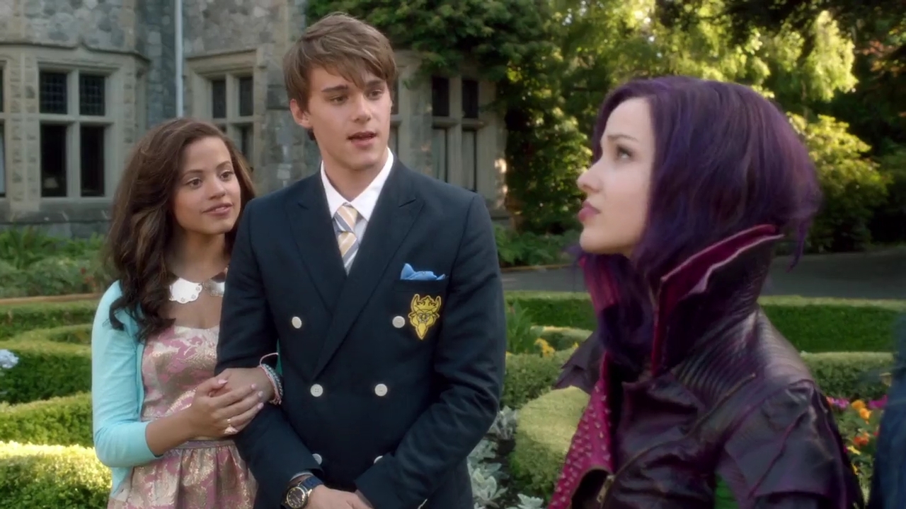 Charmed-Online-dot-nl_Descendants1132.jpg