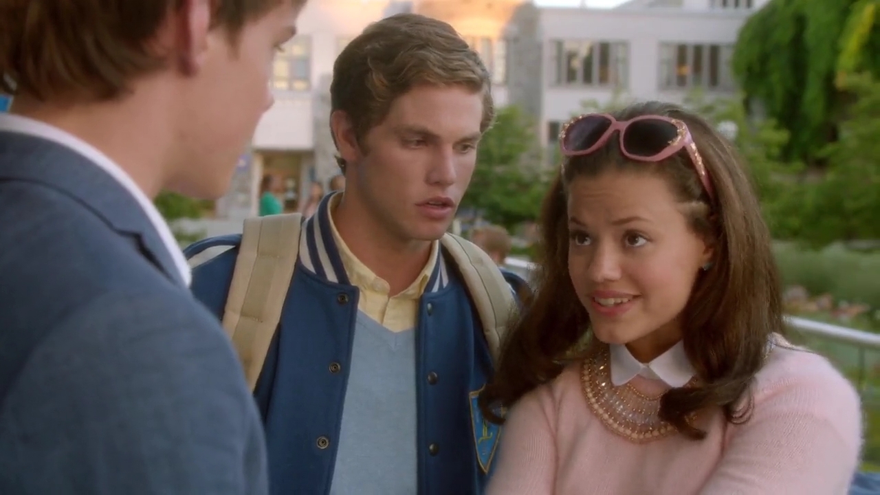 Charmed-Online-dot-nl_Descendants2218.jpg