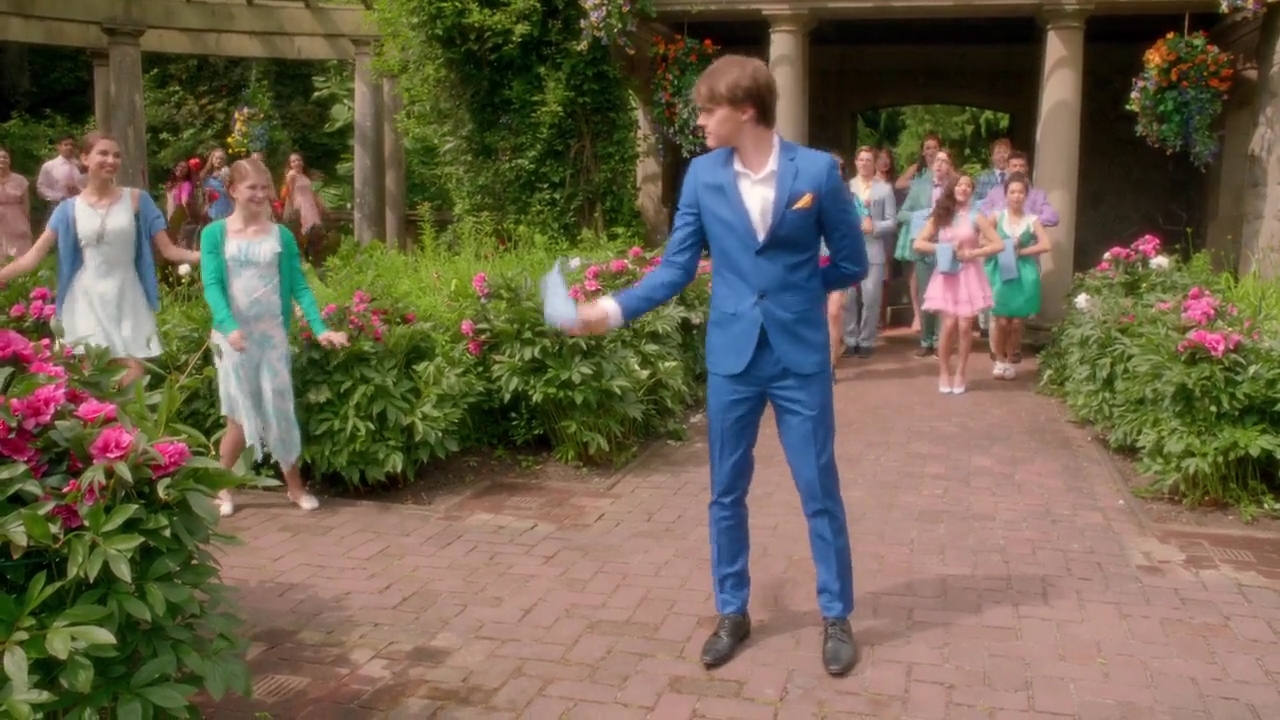 Charmed-Online-dot-nl_Descendants4927.jpg