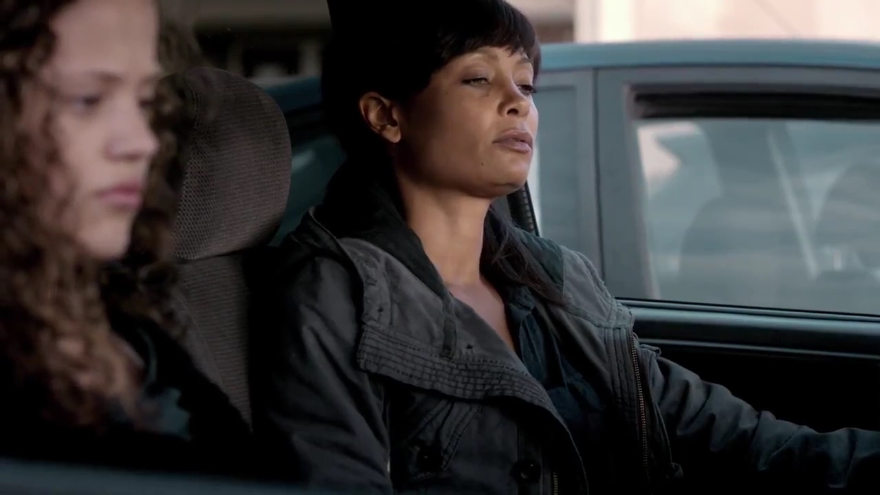 Charmed-Online-dot-nl_Rogue1x01-02733.jpg