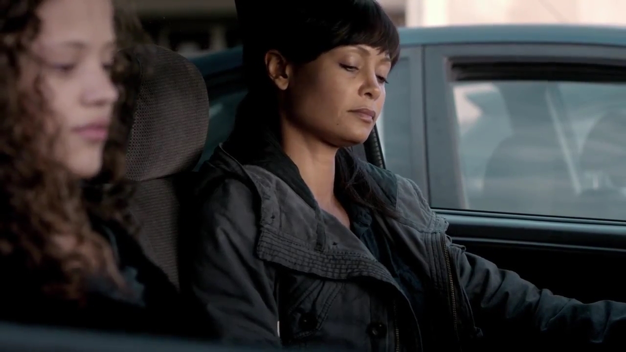 Charmed-Online-dot-nl_Rogue1x01-02736.jpg