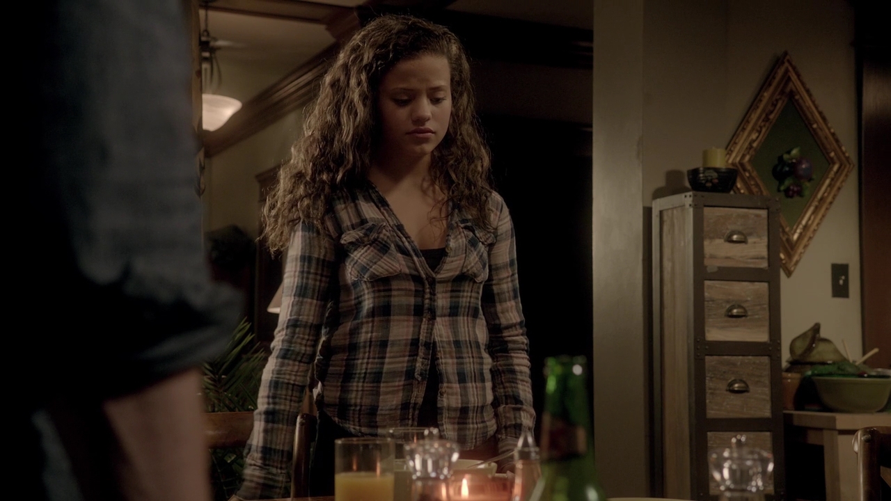 Charmed-Online-dot-nl_Rogue2x01-01034.jpg