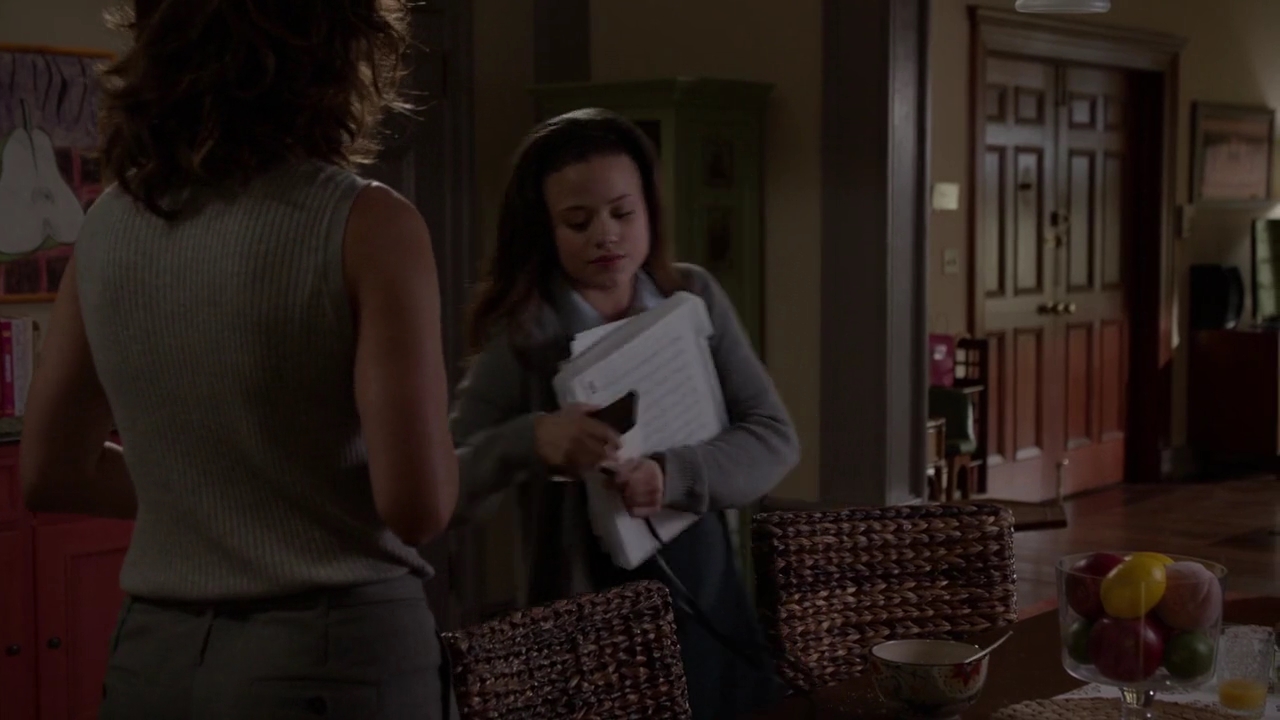 Charmed-Online-dot-nl_ShadesOfBlue2x03-0207.jpg