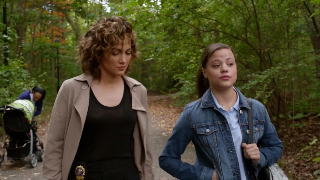 Charmed-Online-dot-nl_ShadesOfBlue2x09-0458.jpg