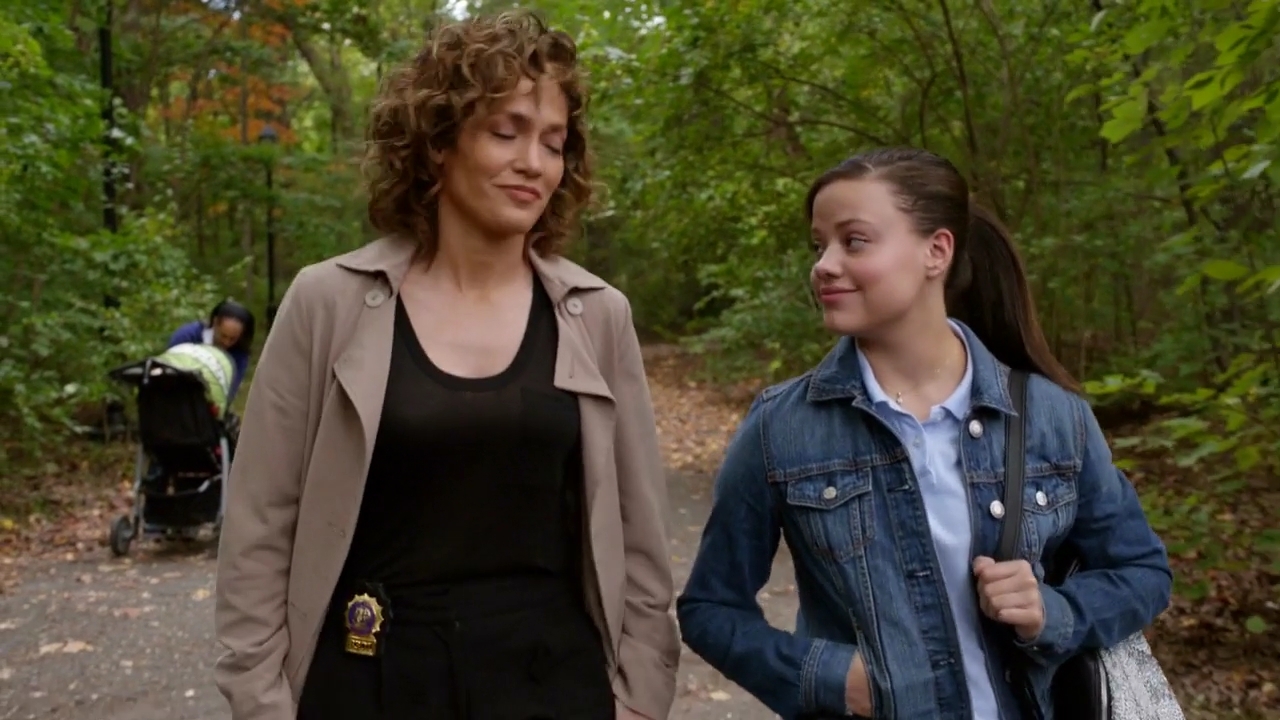Charmed-Online-dot-nl_ShadesOfBlue2x09-0460.jpg