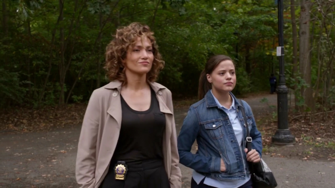 Charmed-Online-dot-nl_ShadesOfBlue2x09-0472.jpg