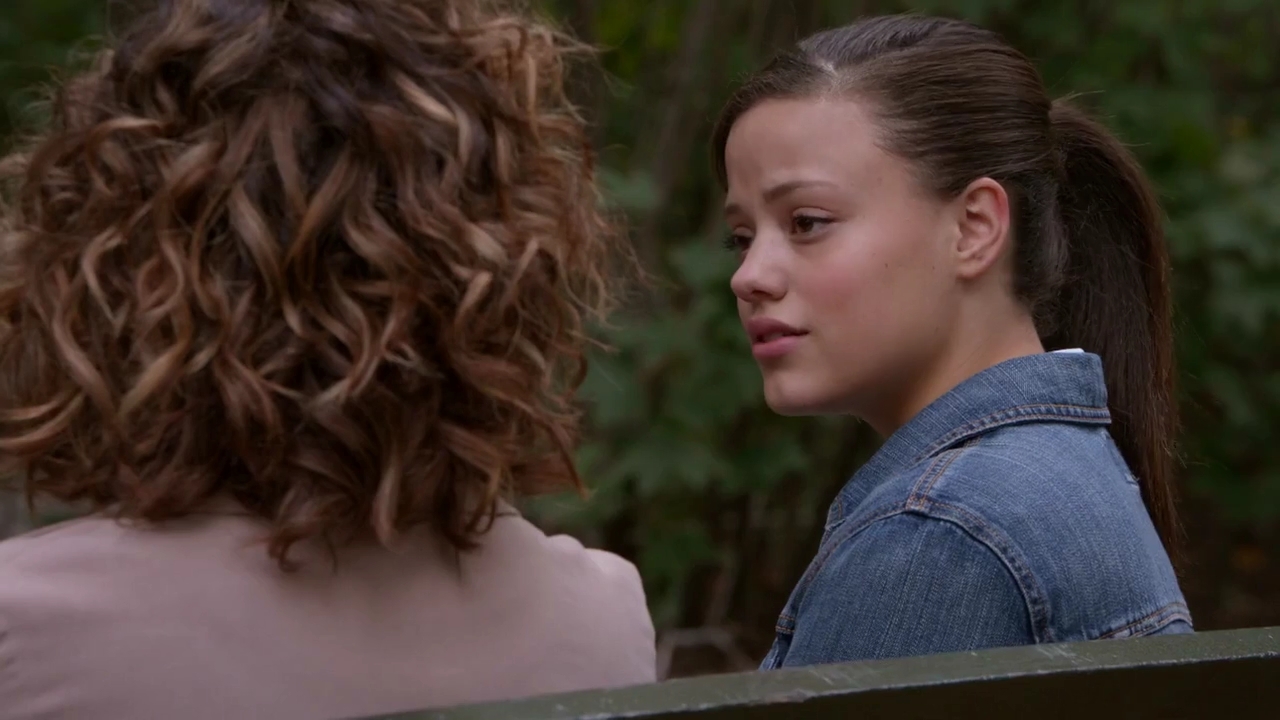 Charmed-Online-dot-nl_ShadesOfBlue2x09-0554.jpg