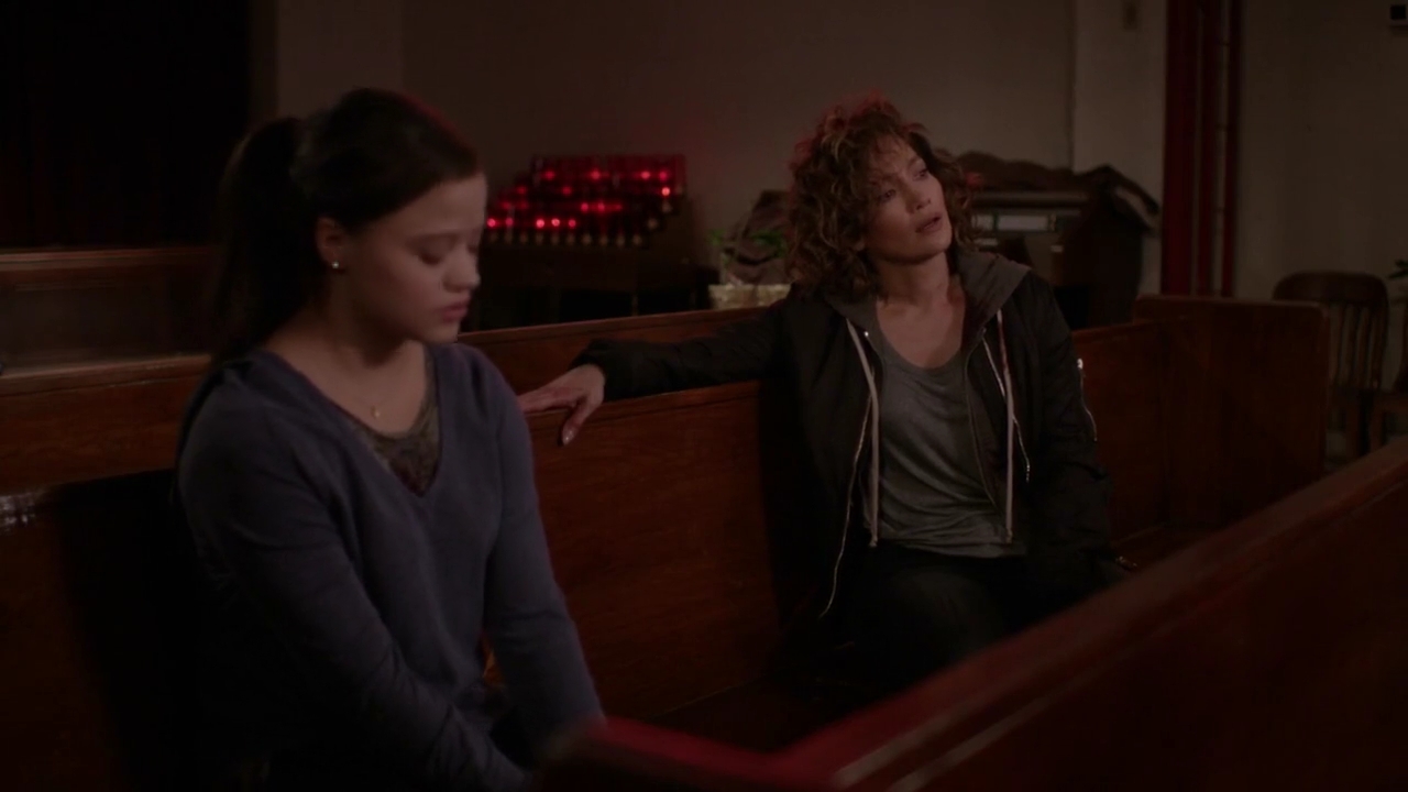 Charmed-Online-dot-nl_ShadesOfBlue2x09-2089.jpg