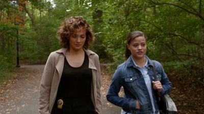 Charmed-Online-dot-nl_ShadesOfBlue2x09-0454.jpg