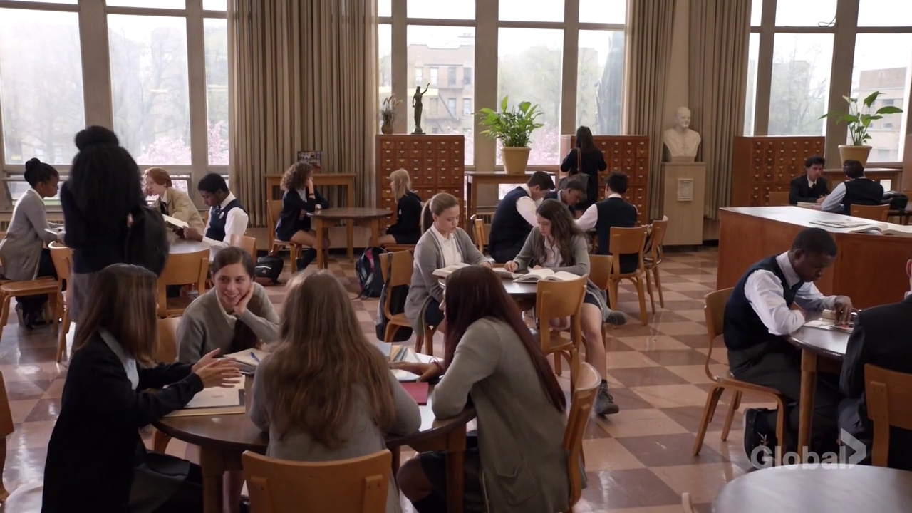 Charmed-Online-dot-nl_ShadesOfBlue3x02-0145.jpg