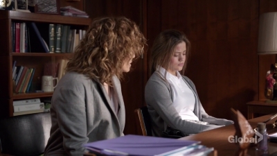 Charmed-Online-dot-nl_ShadesOfBlue3x02-0329.jpg