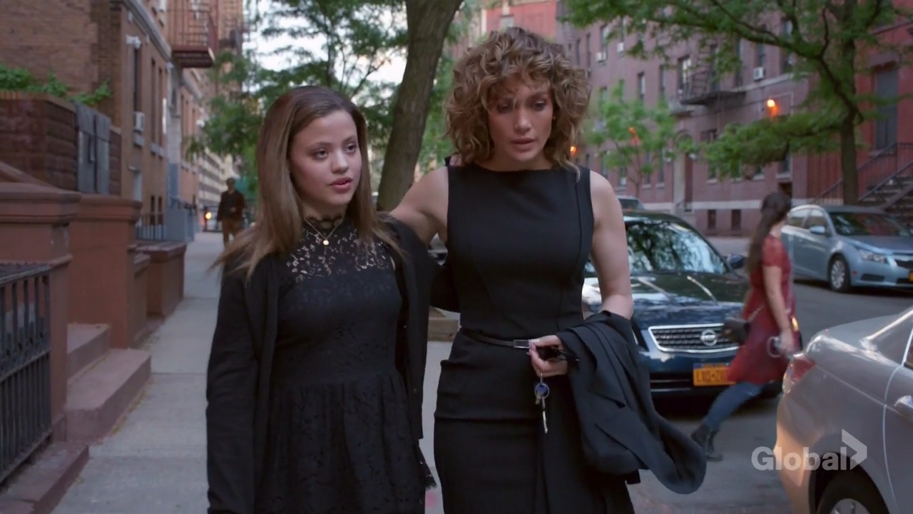 Charmed-Online-dot-nl_ShadesOfBlue3x03-0524.jpg