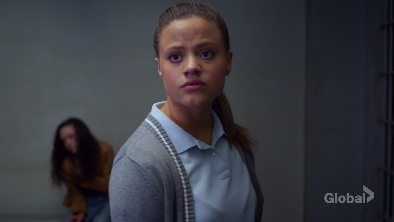 Charmed-Online-dot-nl_ShadesOfBlue3x05-1025.jpg
