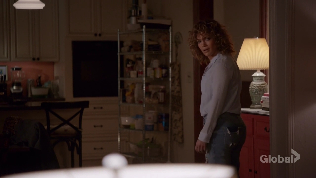 Charmed-Online-dot-nl_ShadesOfBlue3x05-1962.jpg
