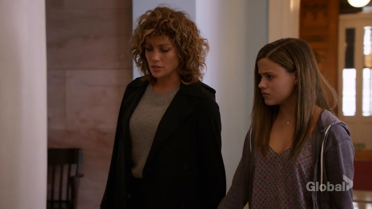 Charmed-Online-dot-nl_ShadesOfBlue3x10-1057.jpg