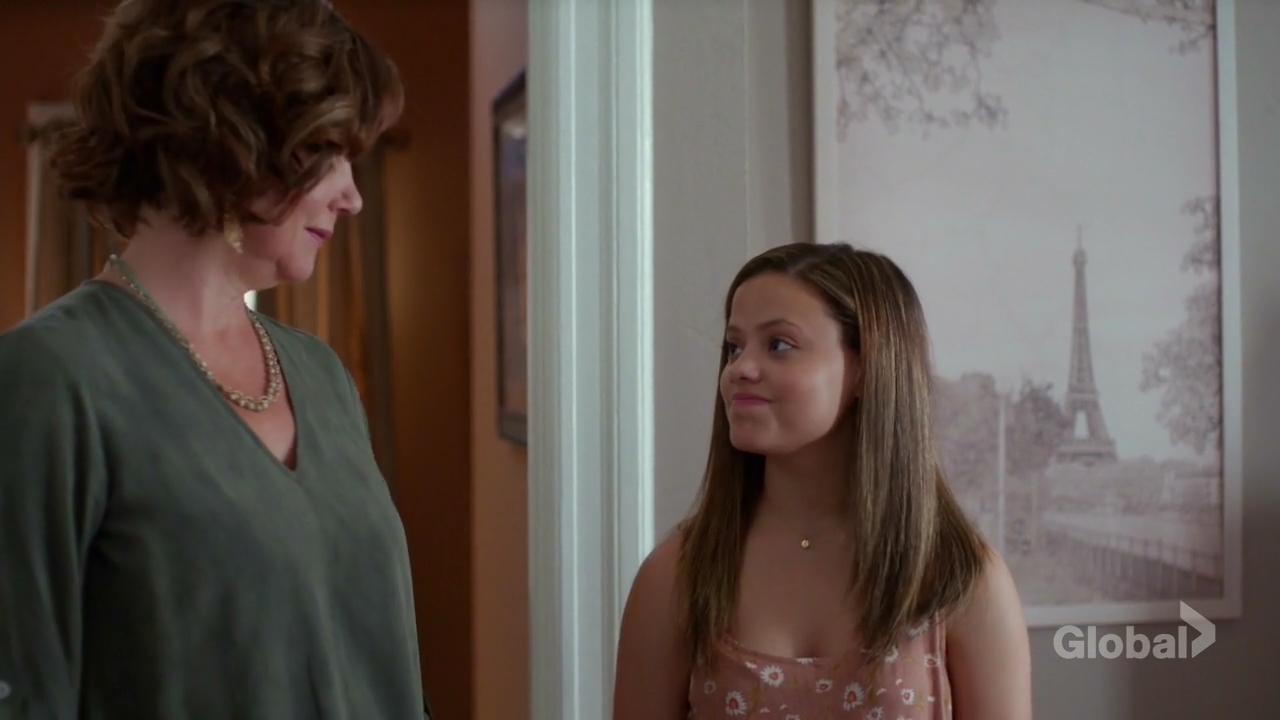 Charmed-Online-dot-nl_ShadesOfBlue3x10-2134.jpg