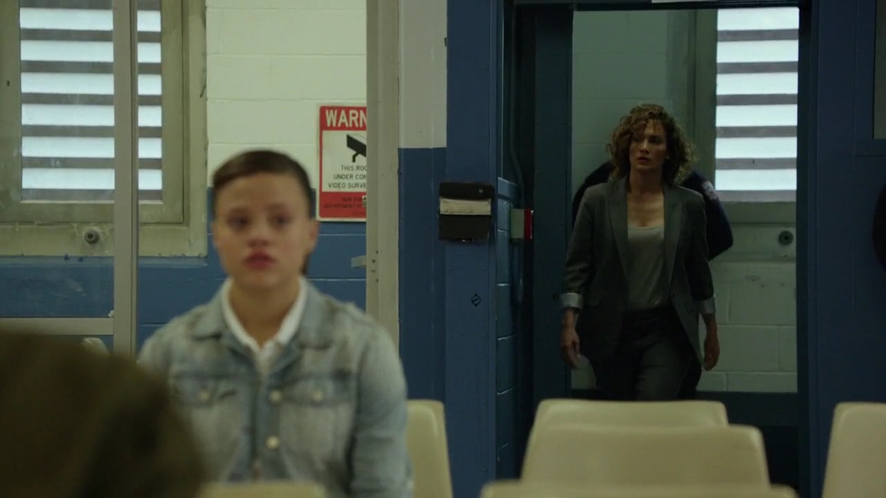 Charmed-Online-dot-nl_ShadesOfBlue1x06-1427.jpg