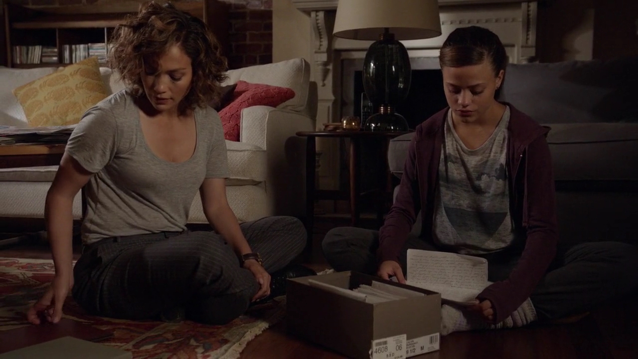 Charmed-Online-dot-nl_ShadesOfBlue1x06-1811.jpg