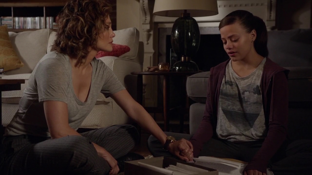 Charmed-Online-dot-nl_ShadesOfBlue1x06-1899.jpg