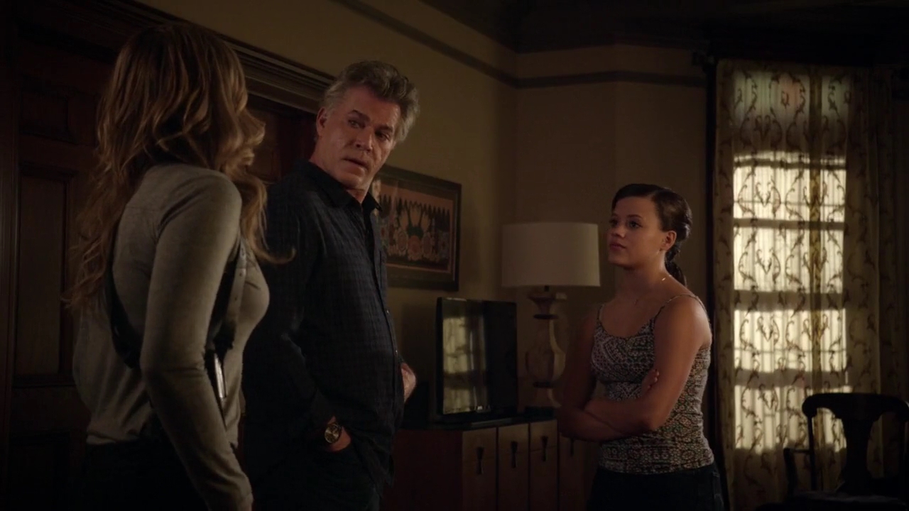 Charmed-Online-dot-nl_ShadesOfBlue1x08-1223.jpg