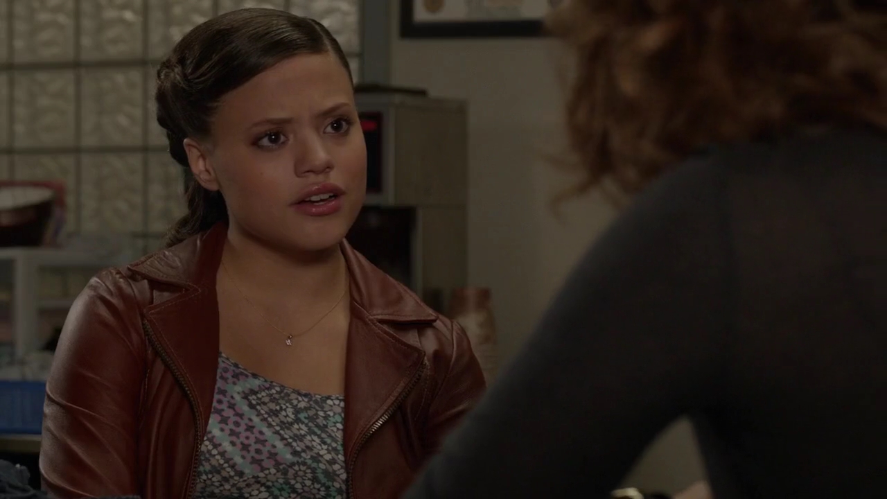 Charmed-Online-dot-nl_ShadesOfBlue1x08-1590.jpg Charmed-Online-dot-nl_ShadesOfBlue1x08-1590.jpg