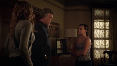 Charmed-Online-dot-nl_ShadesOfBlue1x08-1224.jpg