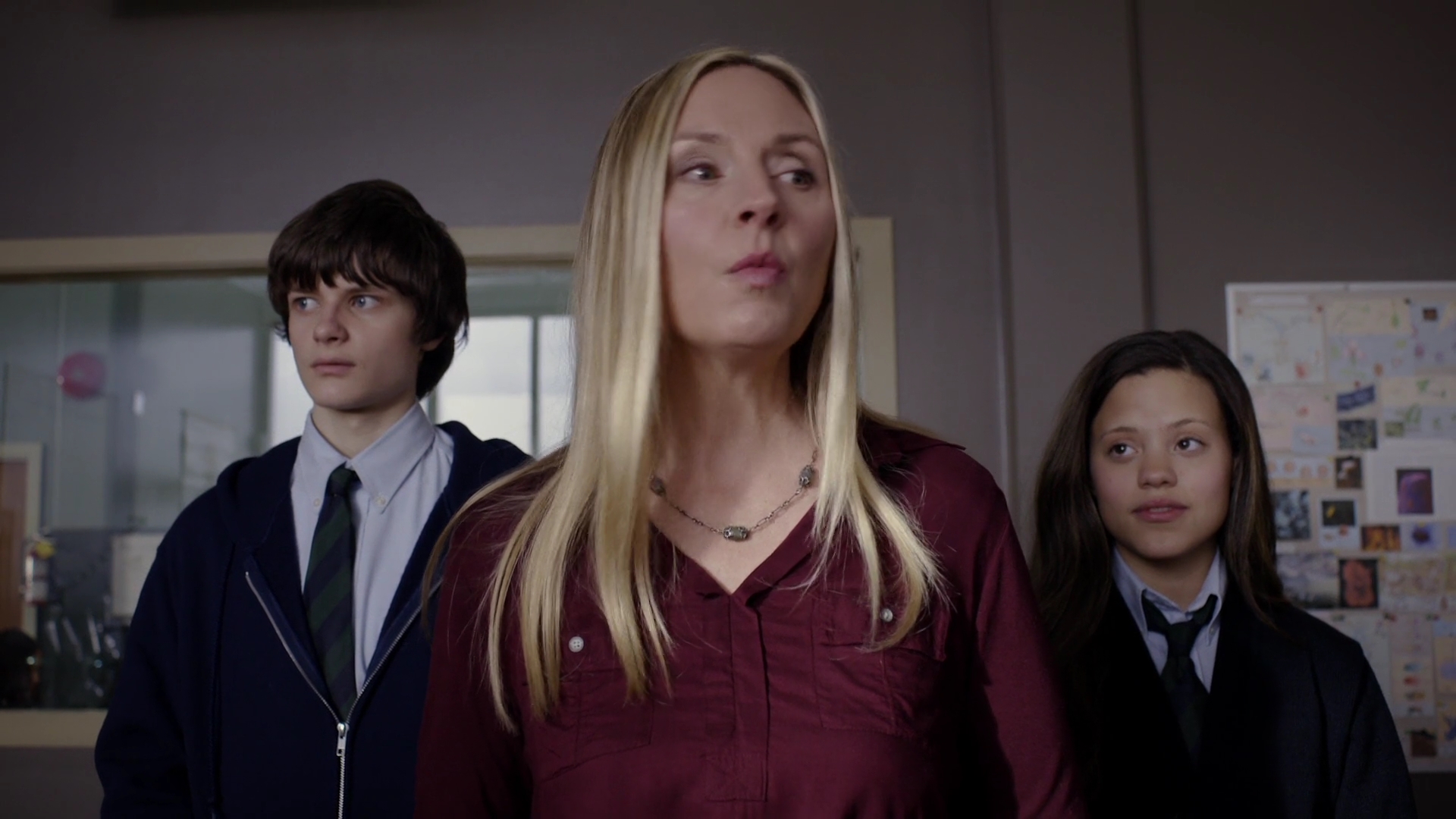 Charmed-Online-dot-nl_WaywardPines1x07-0811.jpg