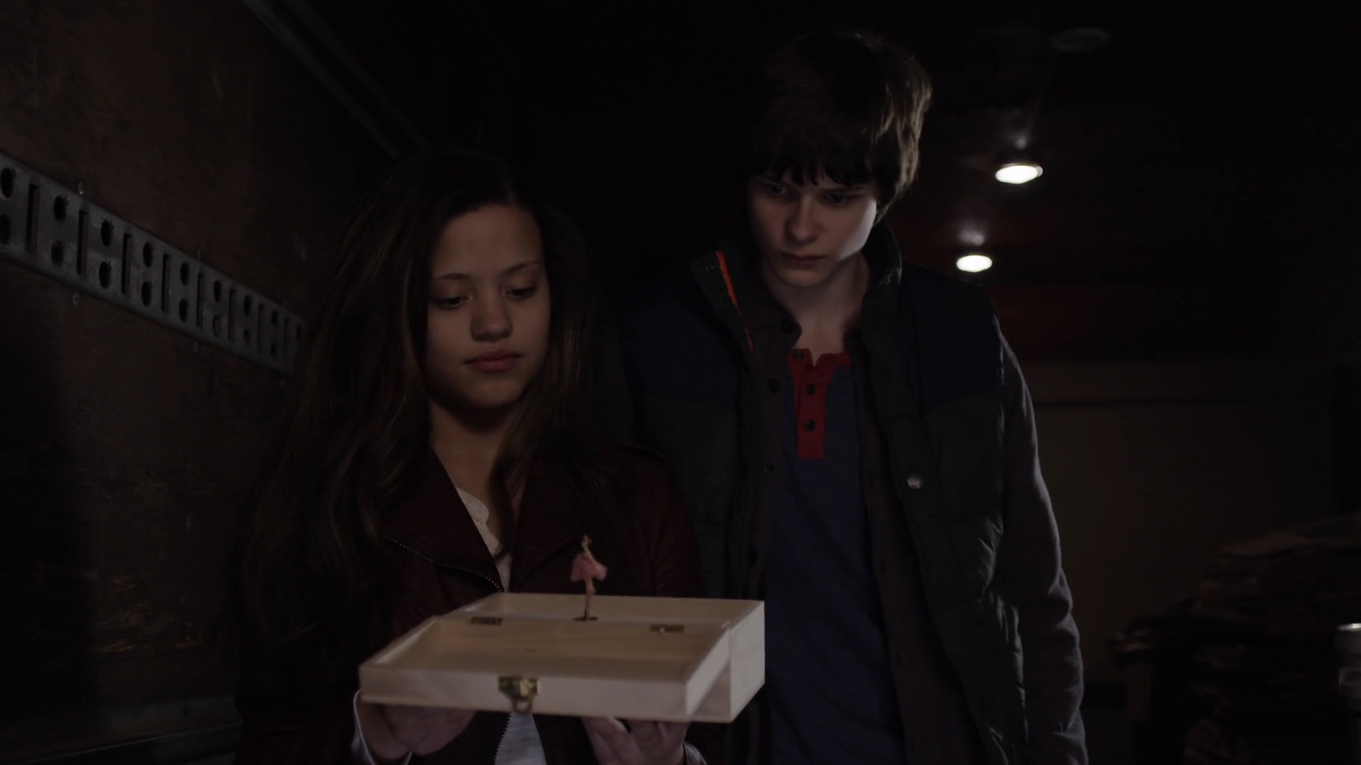 Charmed-Online-dot-nl_WaywardPines1x07-2398.jpg