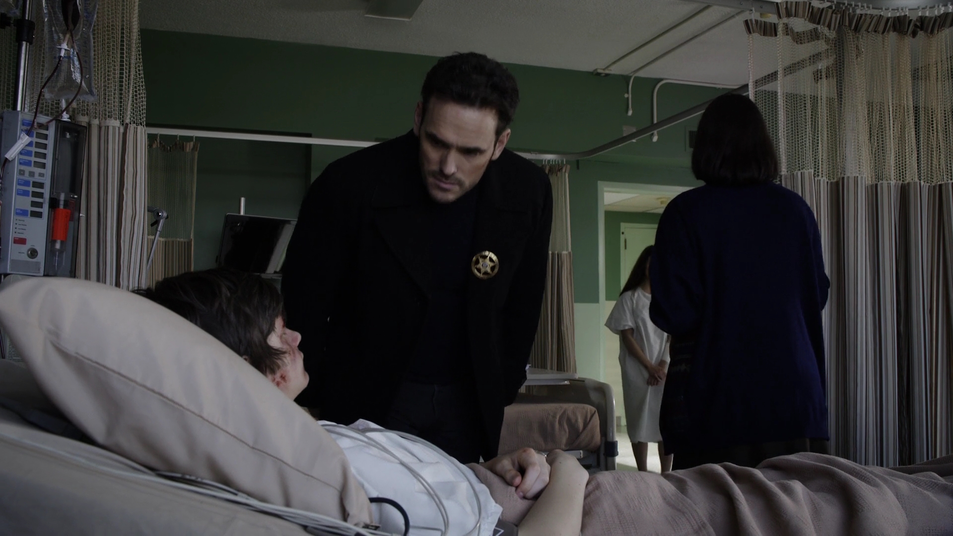 Charmed-Online-dot-nl_WaywardPines1x08-1395.jpg