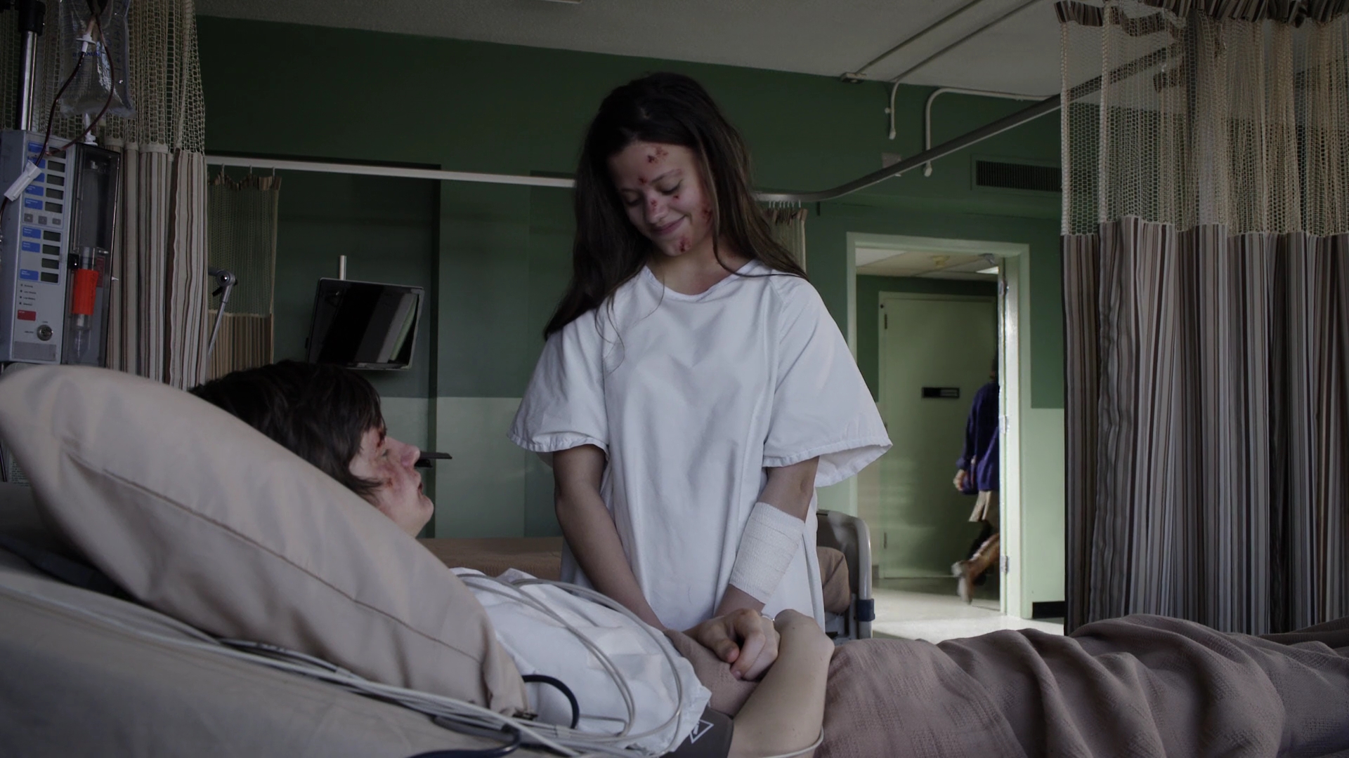Charmed-Online-dot-nl_WaywardPines1x08-1405.jpg