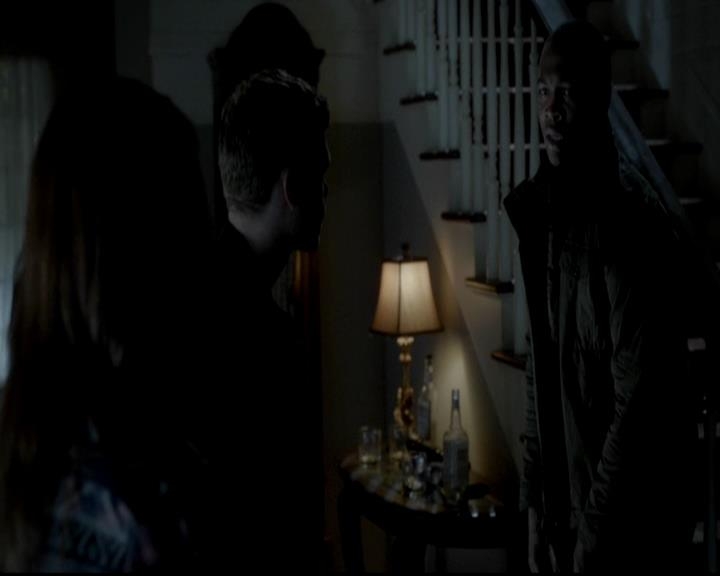 VampireDiariesWorld-dot-org_4x06WeAllGoALittleMadSometimes1660.jpg