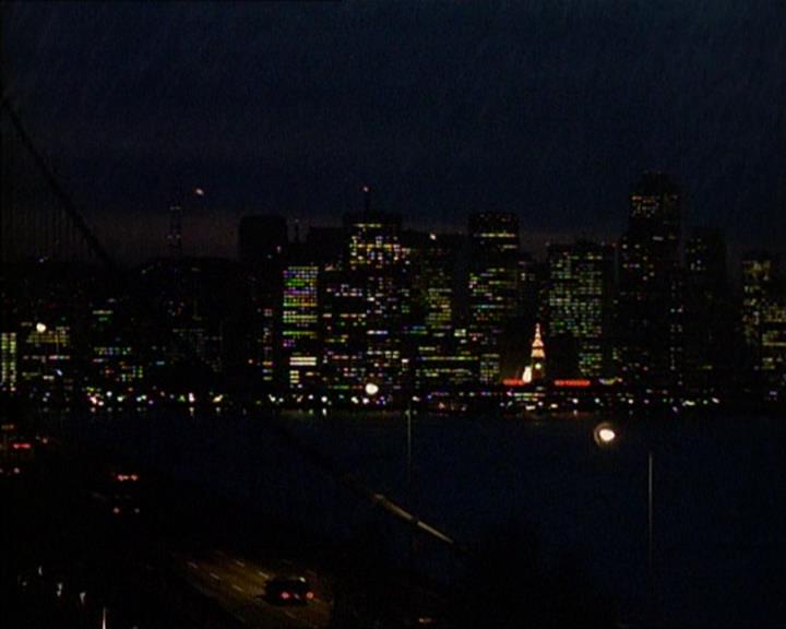 Charmed-Online_dot_net-1x01SomethingWiccaThisWayComes0264.jpg