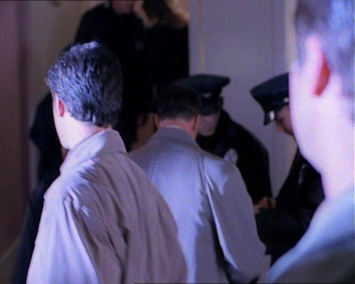 Charmed-Online_dot_net-1x01SomethingWiccaThisWayComes0376.jpg Charmed-Online_dot_net-1x01SomethingWiccaThisWayComes0376.jpg