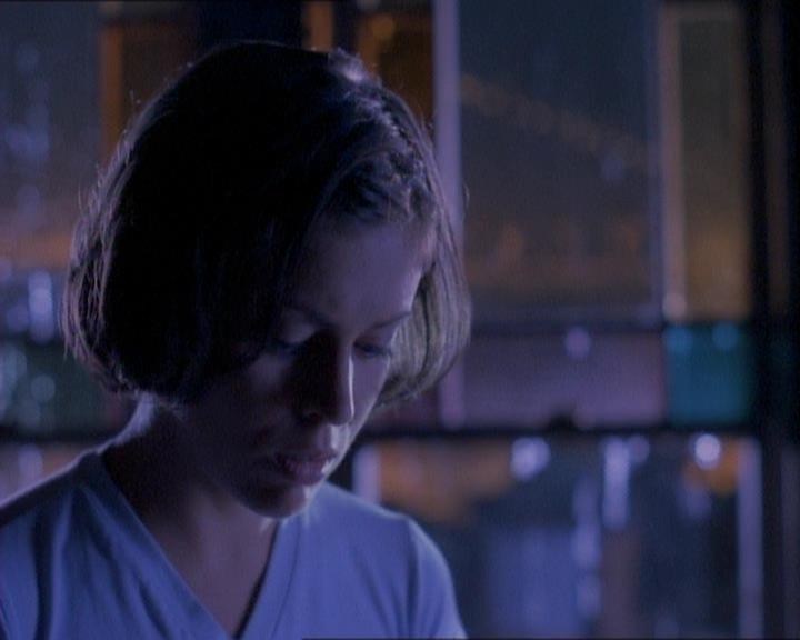 Charmed-Online_dot_net-1x01SomethingWiccaThisWayComes0904.jpg