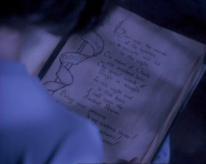 Charmed-Online_dot_net-1x01SomethingWiccaThisWayComes0908.jpg Charmed-Online_dot_net-1x01SomethingWiccaThisWayComes0908.jpg