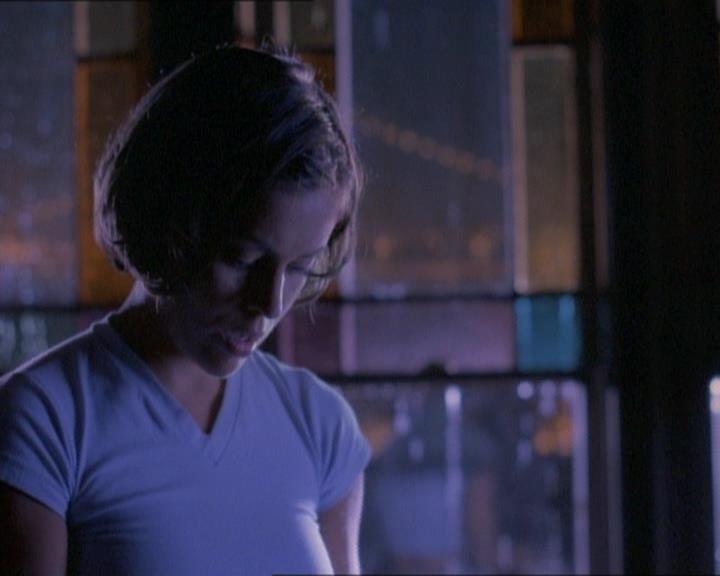 Charmed-Online_dot_net-1x01SomethingWiccaThisWayComes0923.jpg