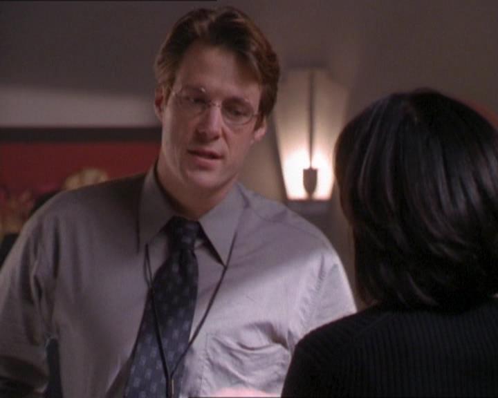 Charmed-Online_dot_net-1x01SomethingWiccaThisWayComes1147.jpg