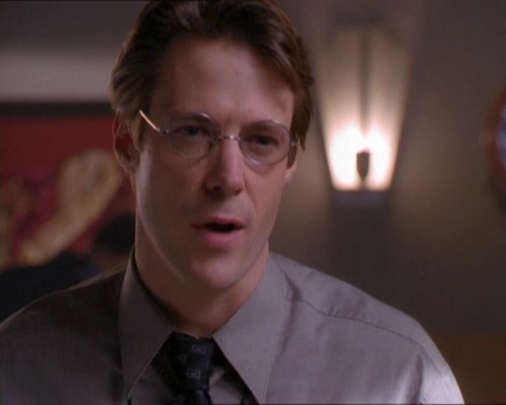 Charmed-Online_dot_net-1x01SomethingWiccaThisWayComes1166.jpg