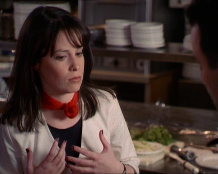 Charmed-Online_dot_net-1x01SomethingWiccaThisWayComes1249.jpg Charmed-Online_dot_net-1x01SomethingWiccaThisWayComes1249.jpg