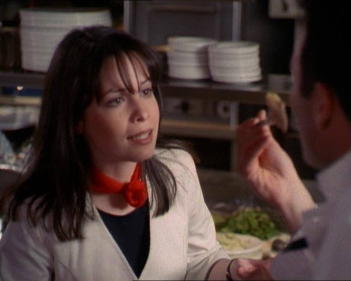 Charmed-Online_dot_net-1x01SomethingWiccaThisWayComes1258.jpg
