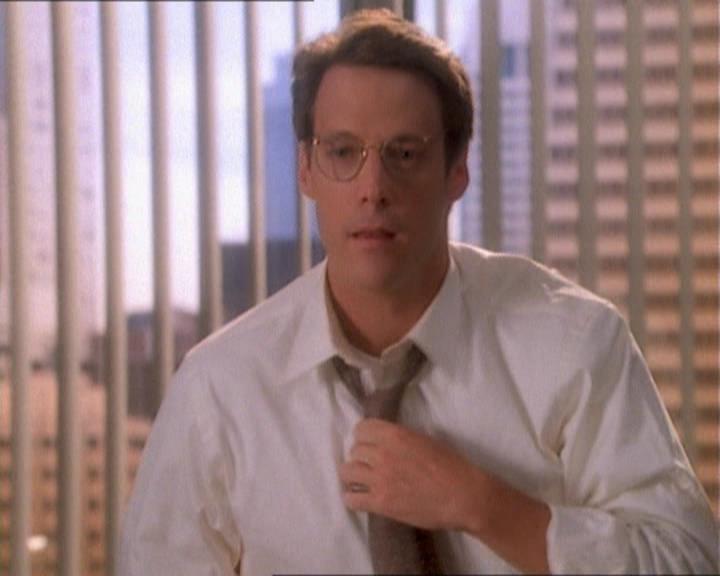 Charmed-Online_dot_net-1x01SomethingWiccaThisWayComes1311.jpg